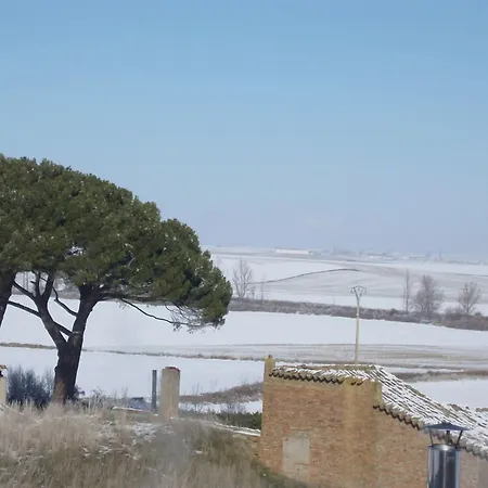 La Casona De Dona Petra Villarmentero de Campos