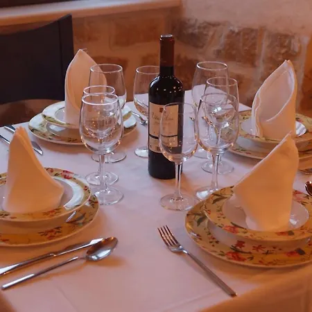 La Casona De Dona Petra Hotel