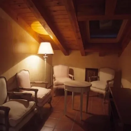 La Casona De Dona Petra Ξενοδοχείο Villarmentero de Campos